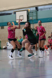 Spielmoment der Frauen 1 – Bild 1